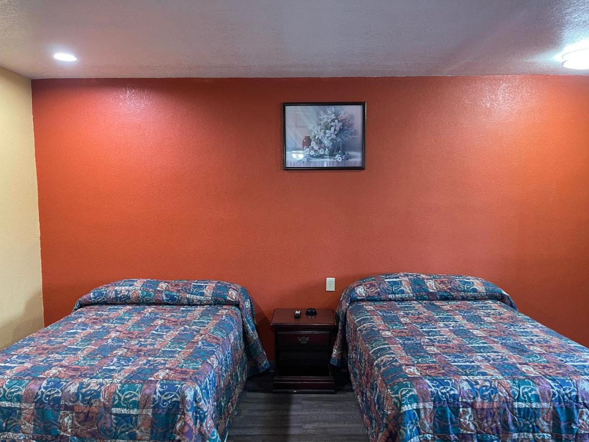 ويلسون، كارولاينا الشمالية Kenwood Court Motel المظهر الخارجي الصورة