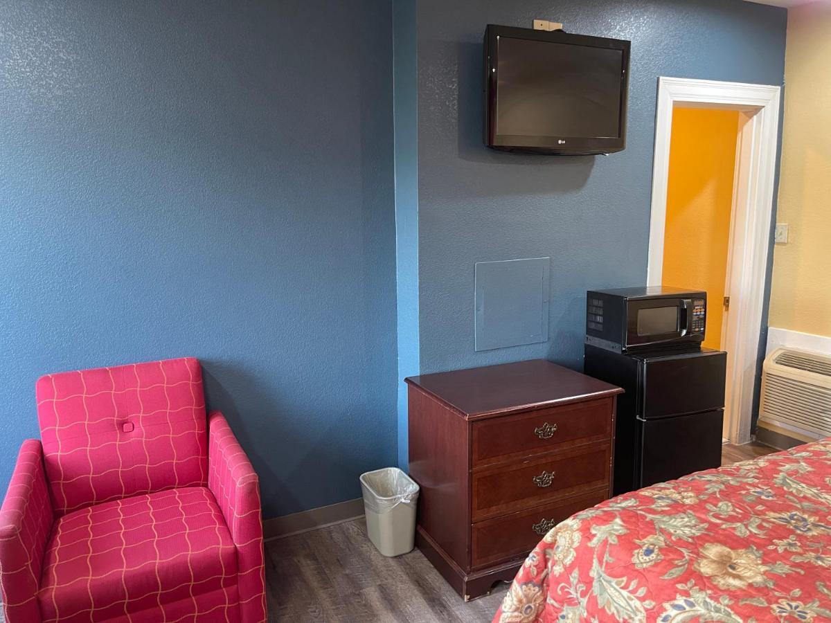 ويلسون، كارولاينا الشمالية Kenwood Court Motel المظهر الخارجي الصورة